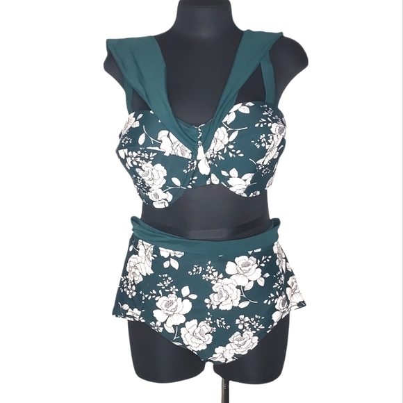 Adore Me 2 Piece Swimsuit size 2X